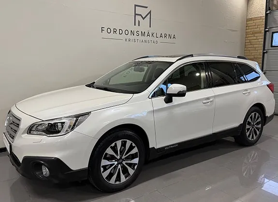 Subaru Outback 2017 photo 2