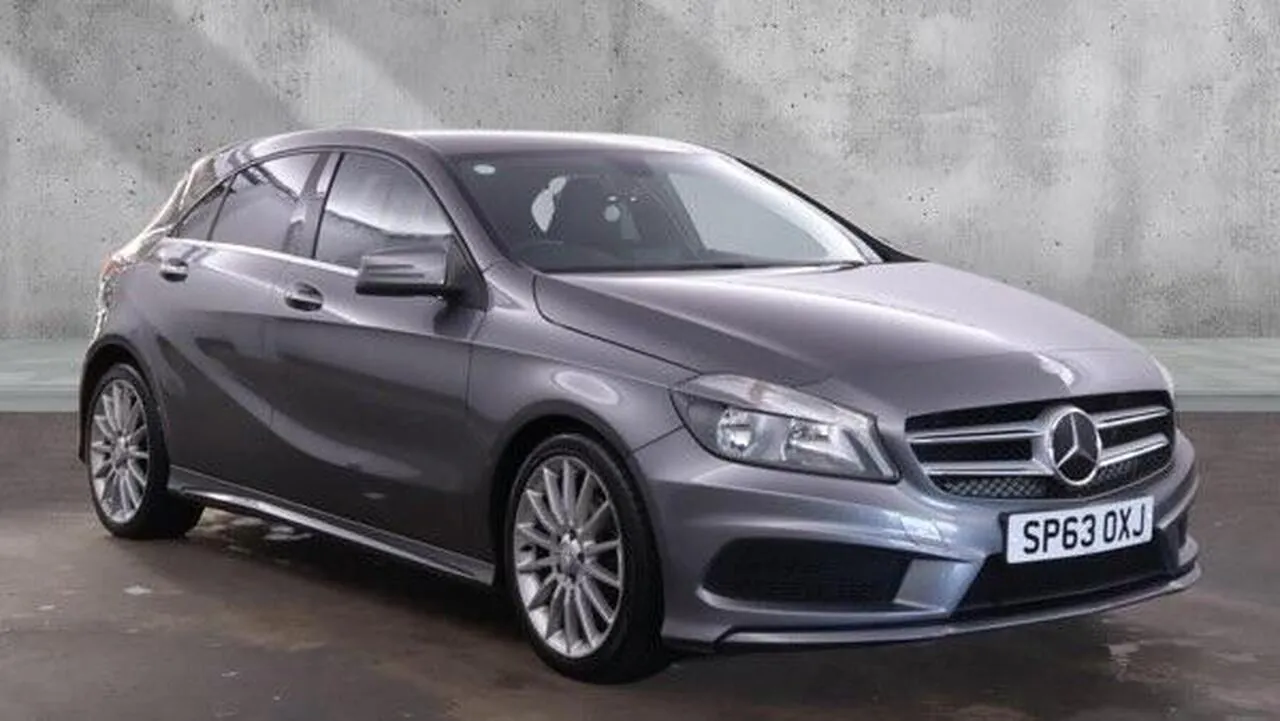 Mercedes-Benz A-Class 2013 photo 2