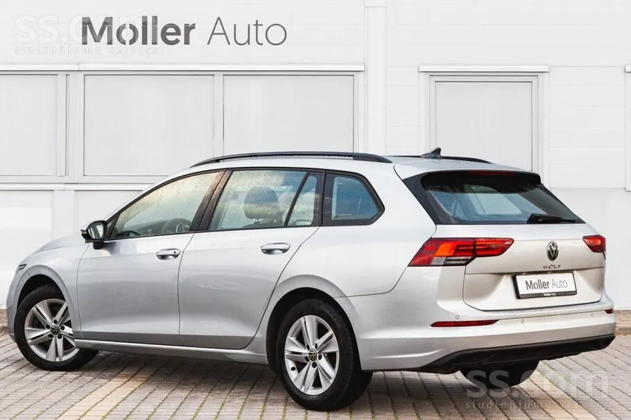 Volkswagen Golf 2023 photo 3