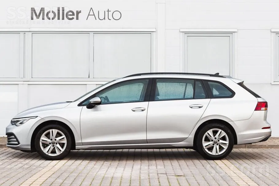 Volkswagen Golf 2023 photo 2