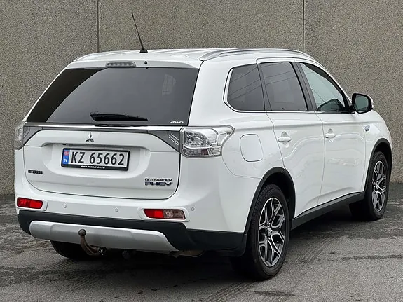 Mitsubishi Outlander 2015 photo 5