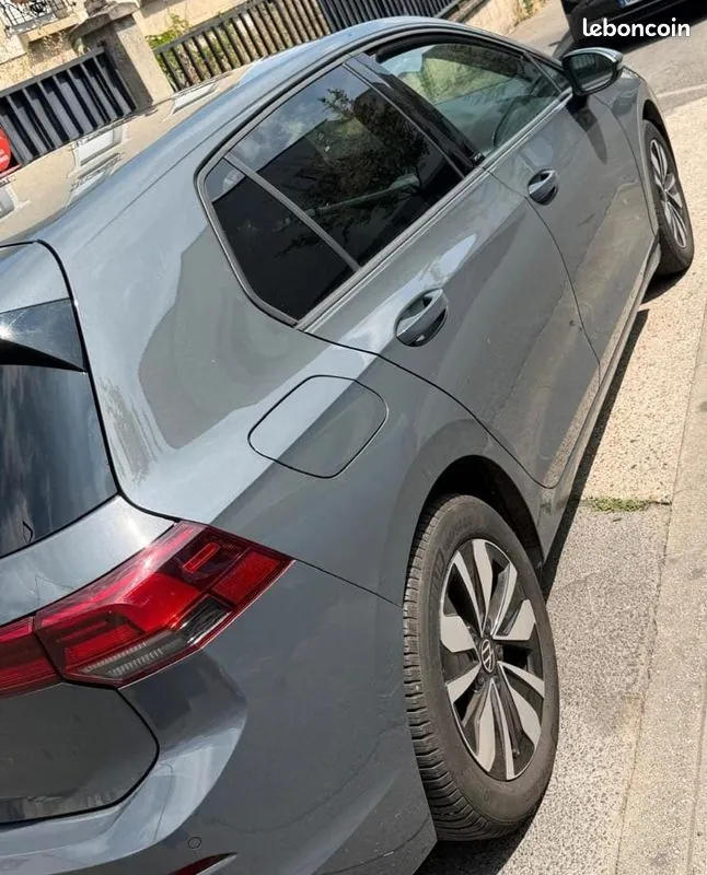 Volkswagen Golf 2023 photo 3