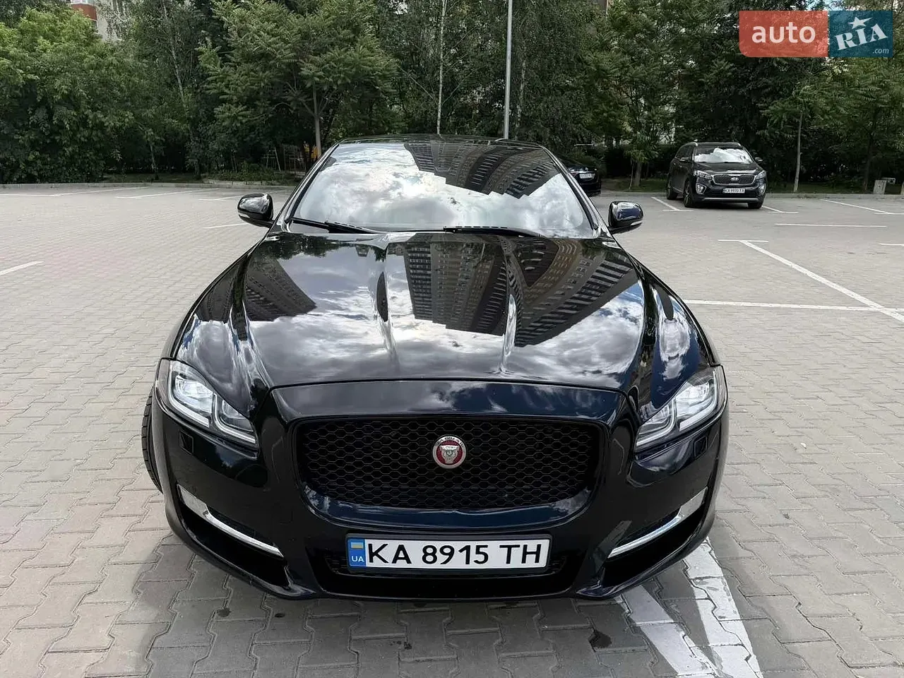 Jaguar Xj 2015 photo 3