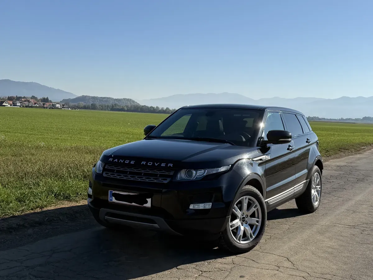 Land Rover Range Rover Evoque 2012 photo 2