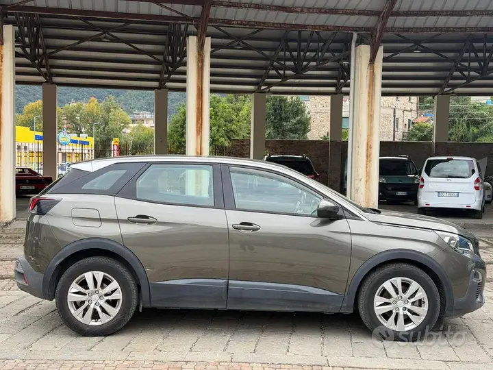 Peugeot 3008 2017 photo 4