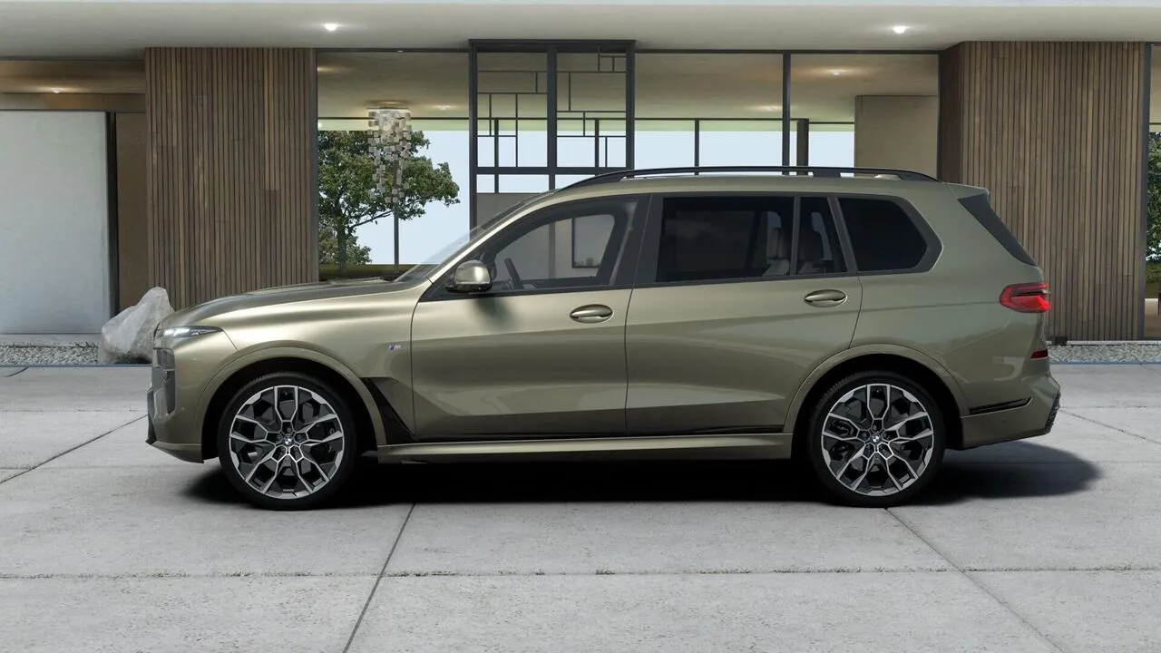 BMW X7 2024 photo 4