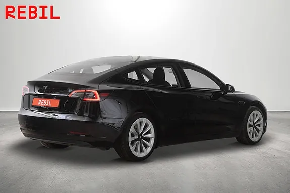 Tesla Model 3 2023 photo 5