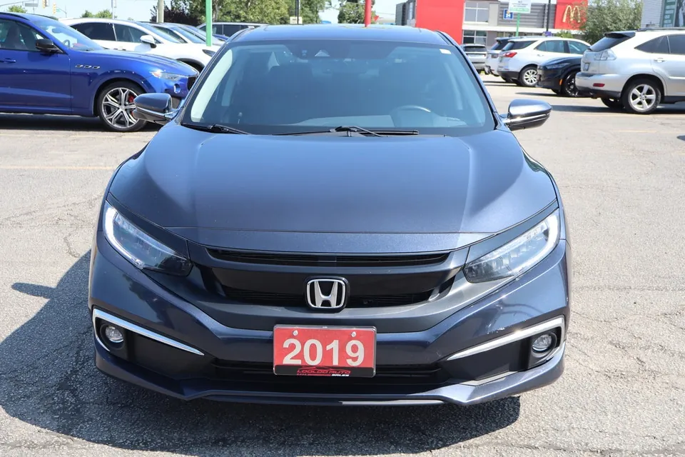 Honda Civic 2019 photo 2