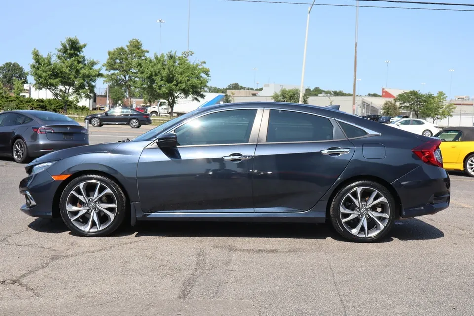 Honda Civic 2019 photo 4