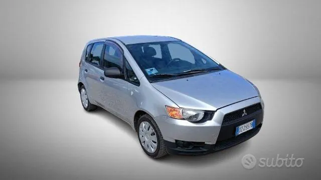 Mitsubishi Colt 2009 photo 3