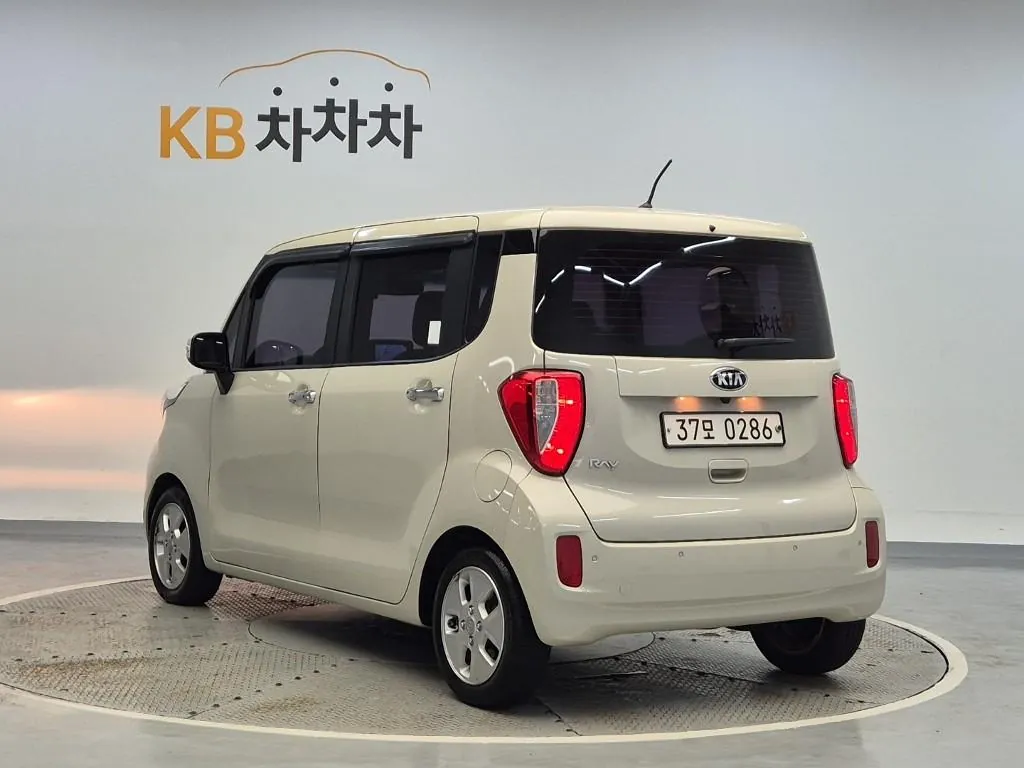 Kia Ray 2016 photo 2