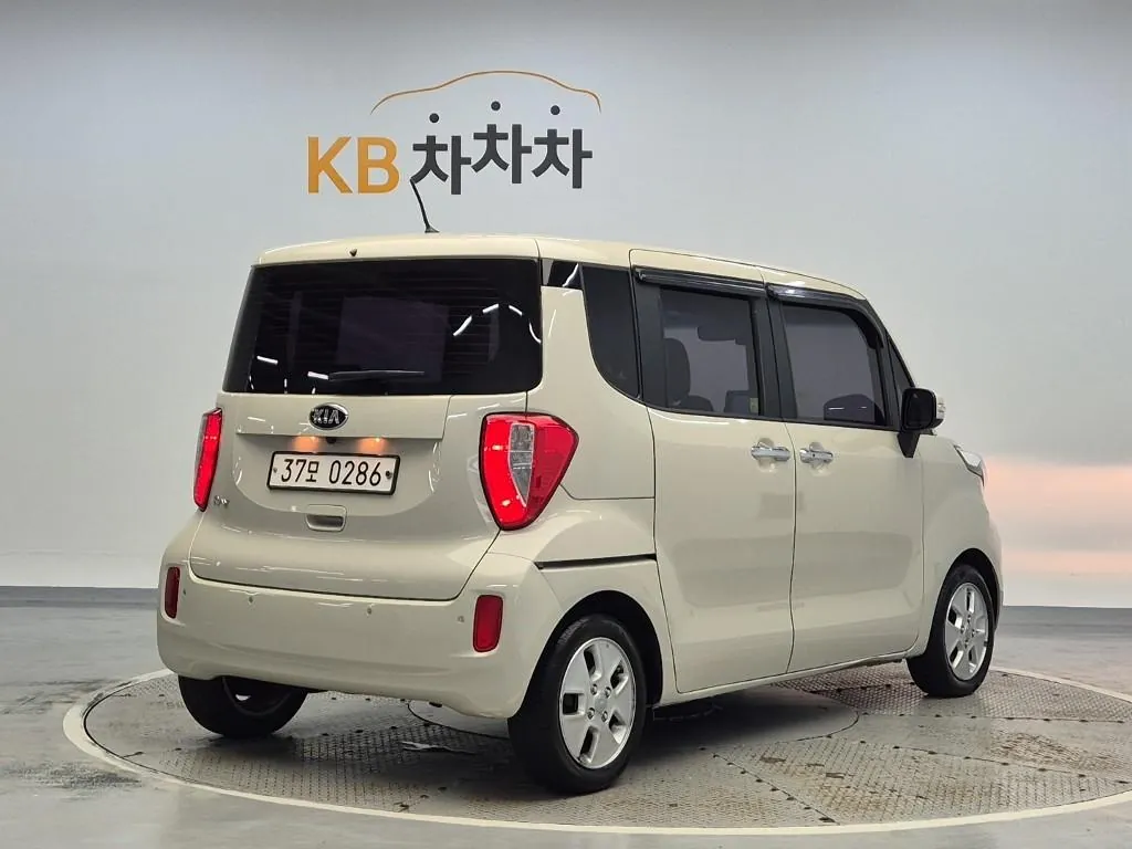 Kia Ray 2016 photo 3