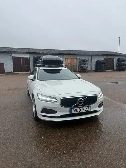 Volvo V90
