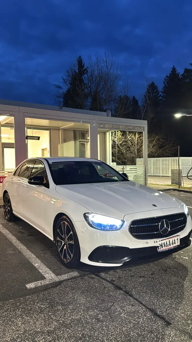 Mercedes-Benz Eklasse 2021 photo 2
