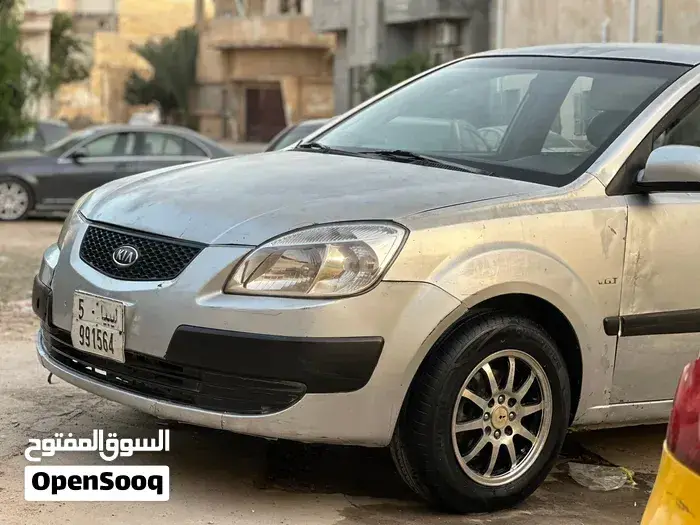 Kia Rio 2007 photo 4