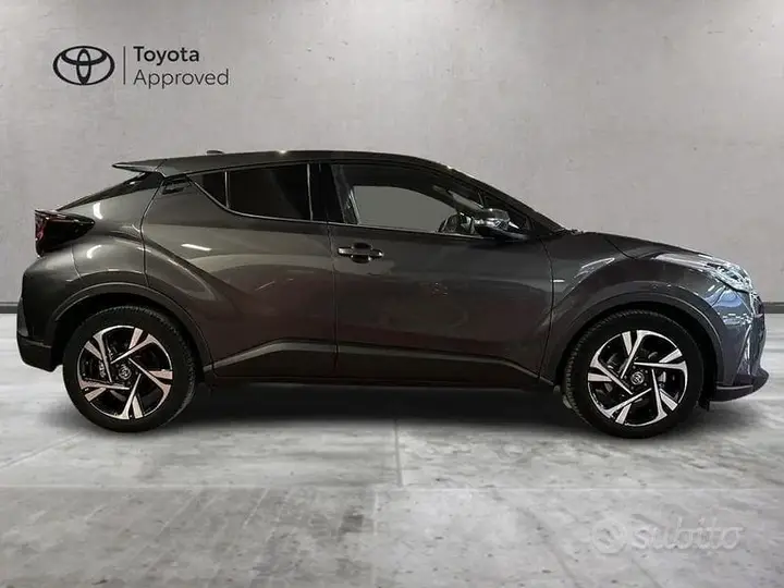 Toyota C-Hr 2022 photo 4