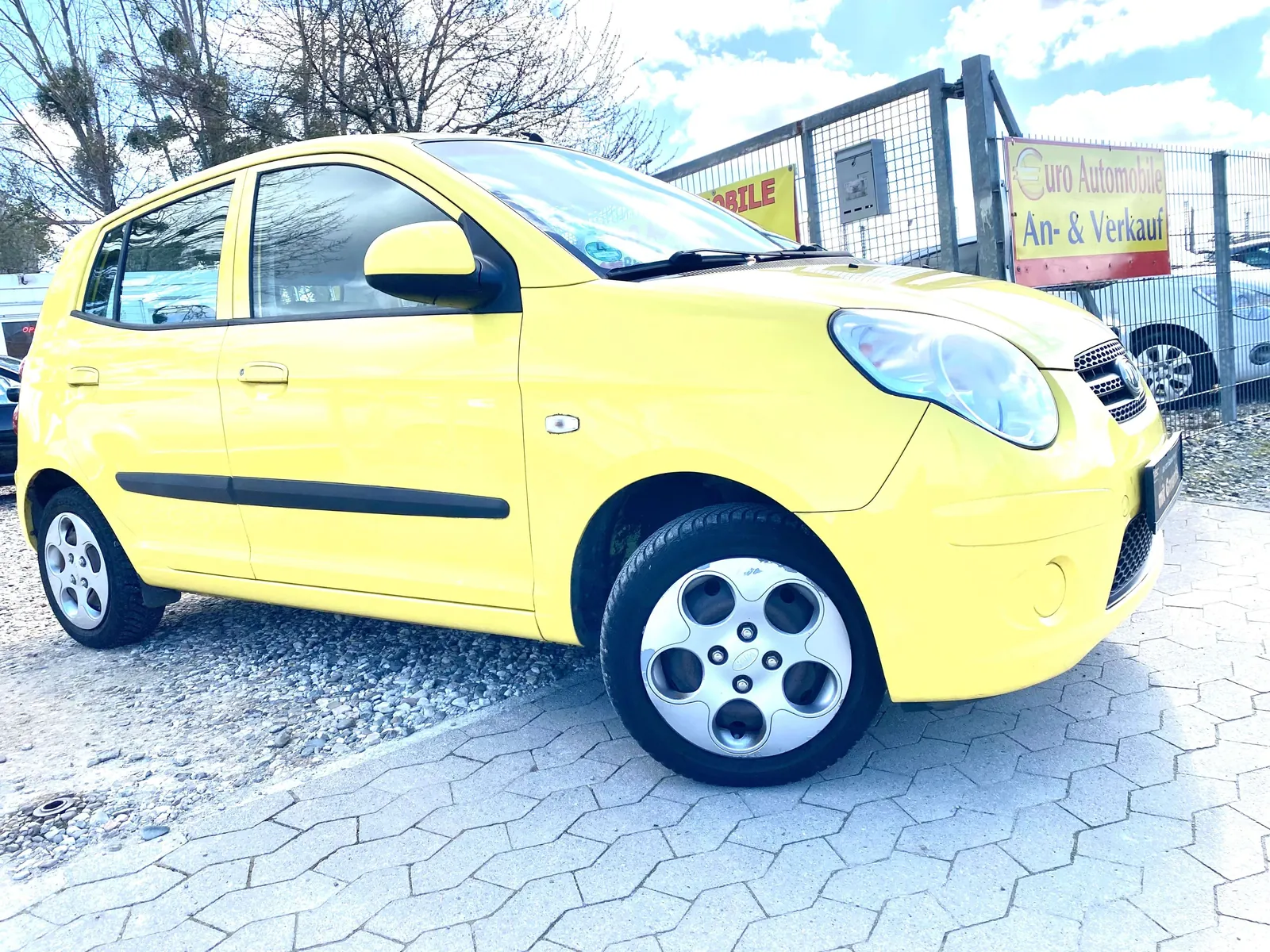 Kia Picanto 2006 photo 2