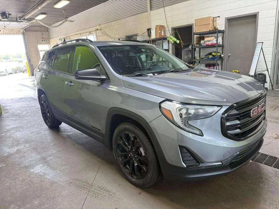 GMC Terrain 2020 photo 3