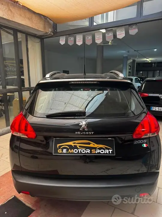Peugeot 2008 2015 photo 5