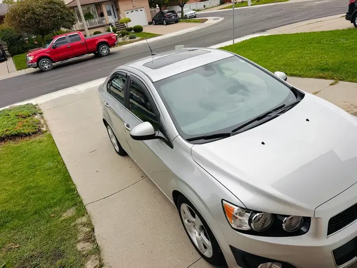 Chevrolet Sonic 2012 photo 5