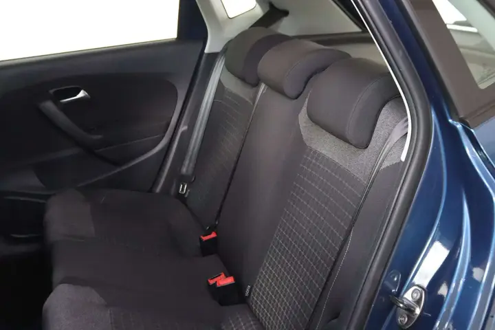 Volkswagen Polo 2015 photo 5