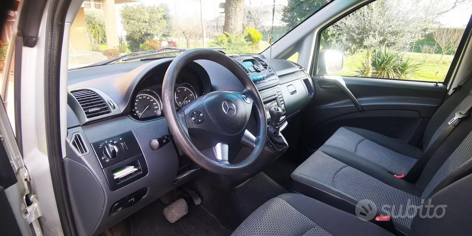 Mercedes-Benz Vito 2012 photo 3