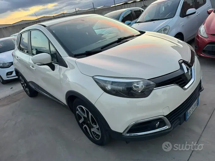 Renault Captur 2013 photo 2