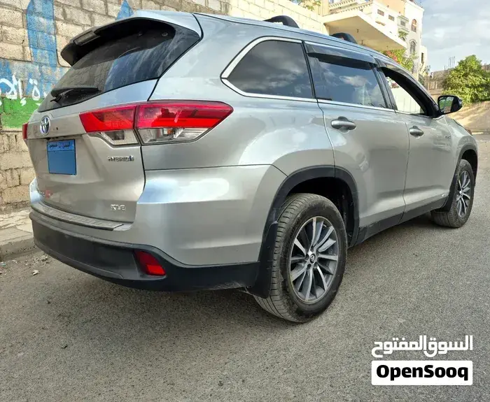 Toyota Highlander 2020 photo 3