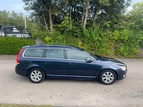 Volvo V70 2014 photo 4