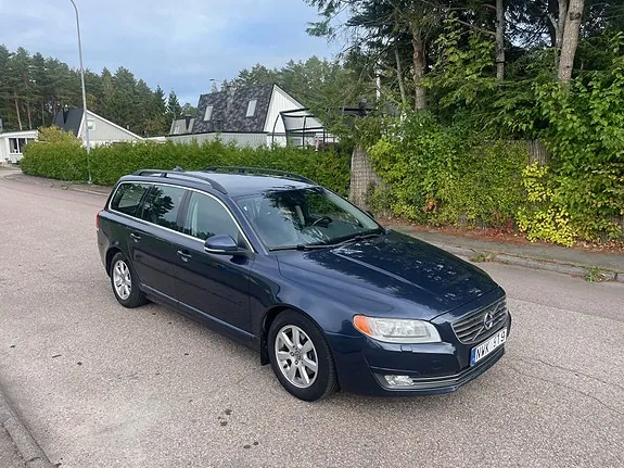 Volvo V70 2014 photo 2