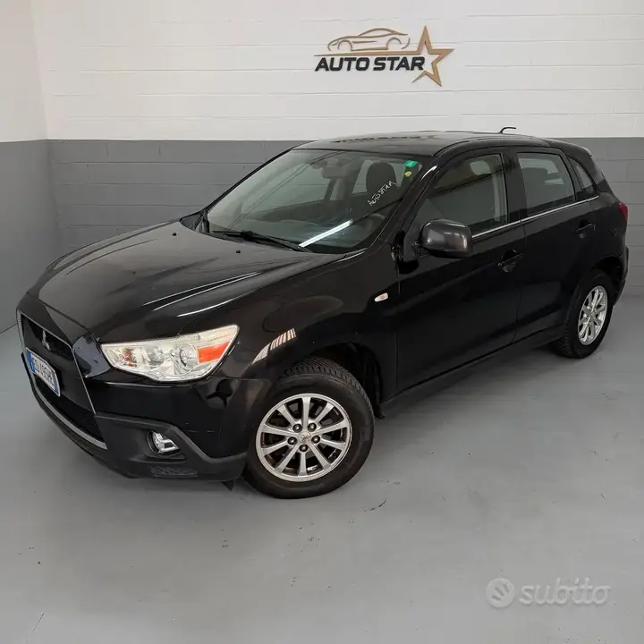 Mitsubishi Asx 2010 photo 2