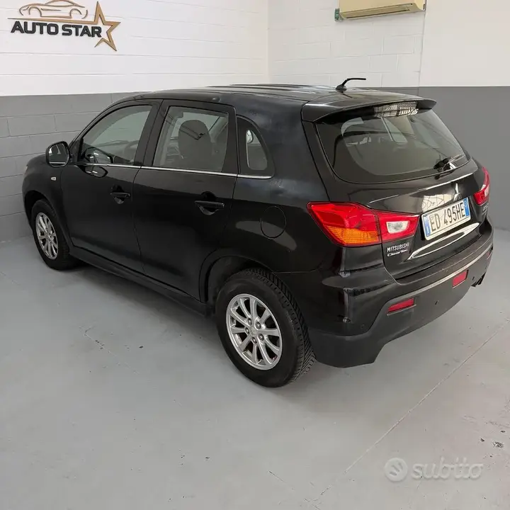 Mitsubishi Asx 2010 photo 5