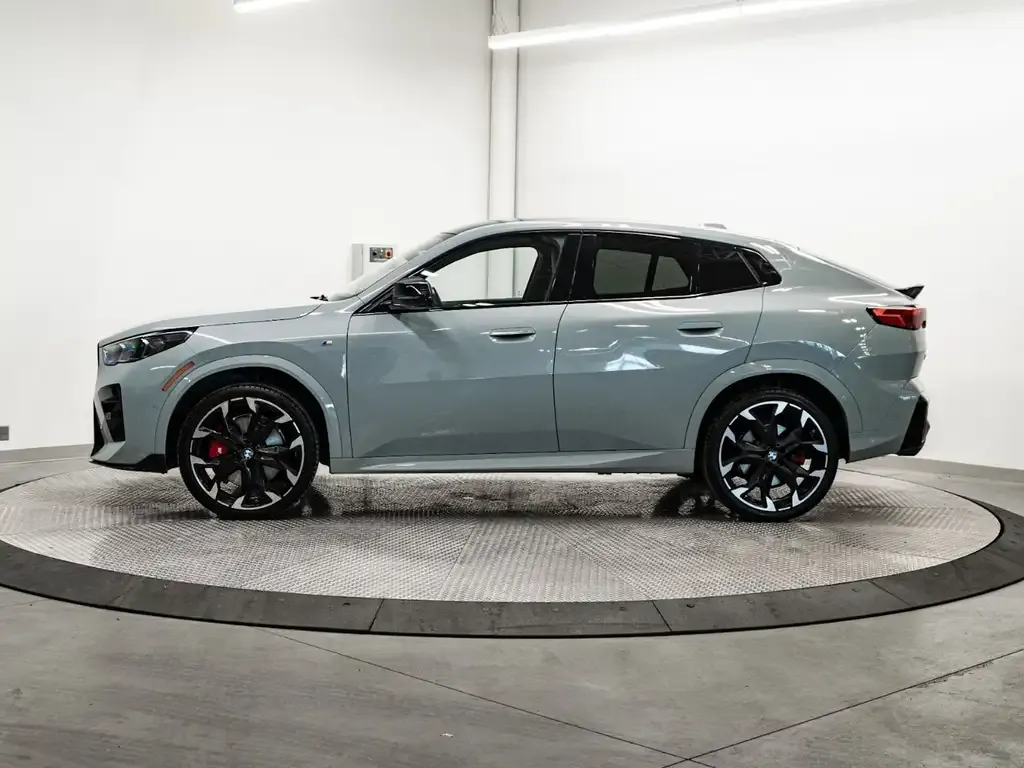 BMW X2 2024 photo 2