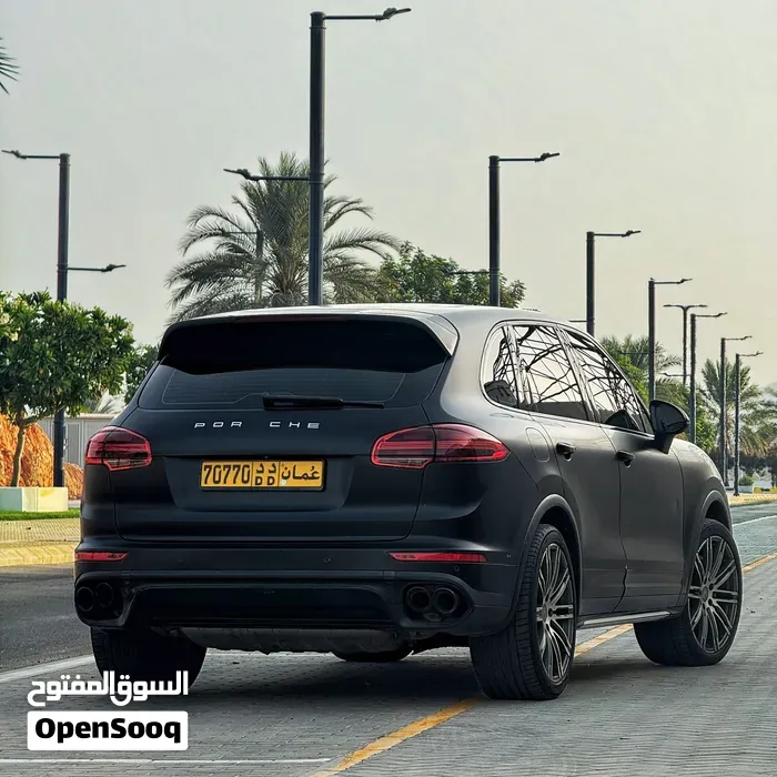 Porsche Cayenne 2015 photo 2