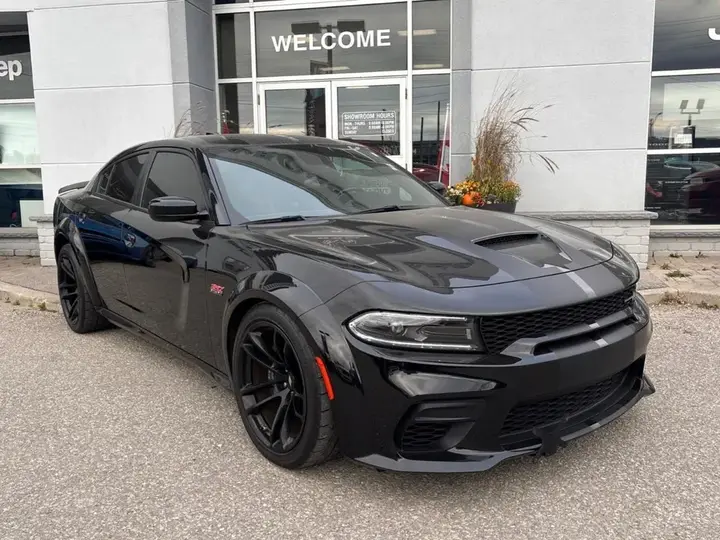 Dodge Charger 2023 photo 3