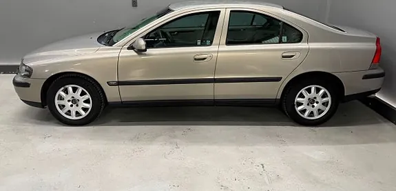 Volvo S60 2001 photo 2