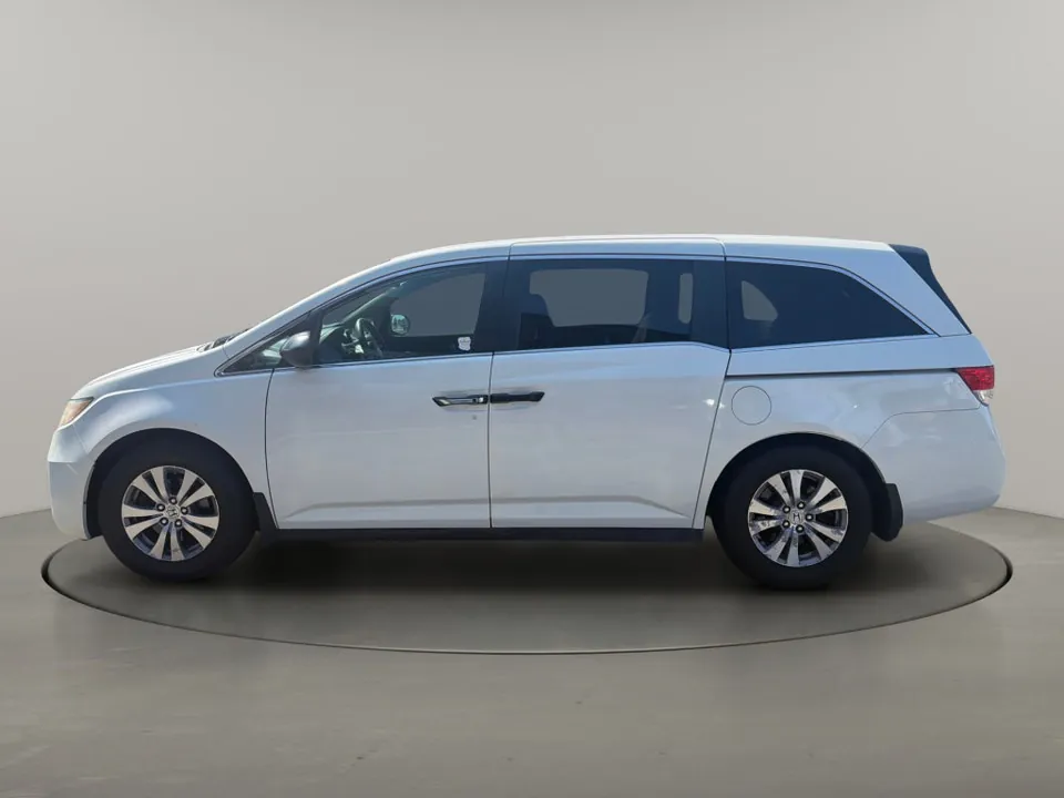 Honda Odyssey 2015 photo 2