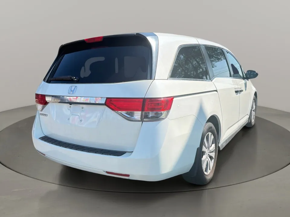Honda Odyssey 2015 photo 5