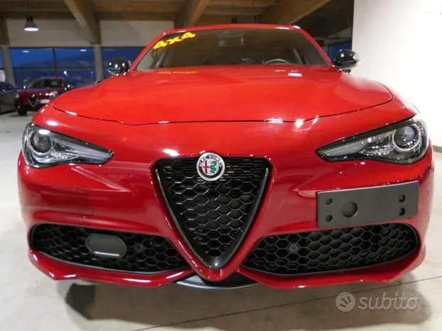 Alfa Romeo Giulia 2023 photo 2