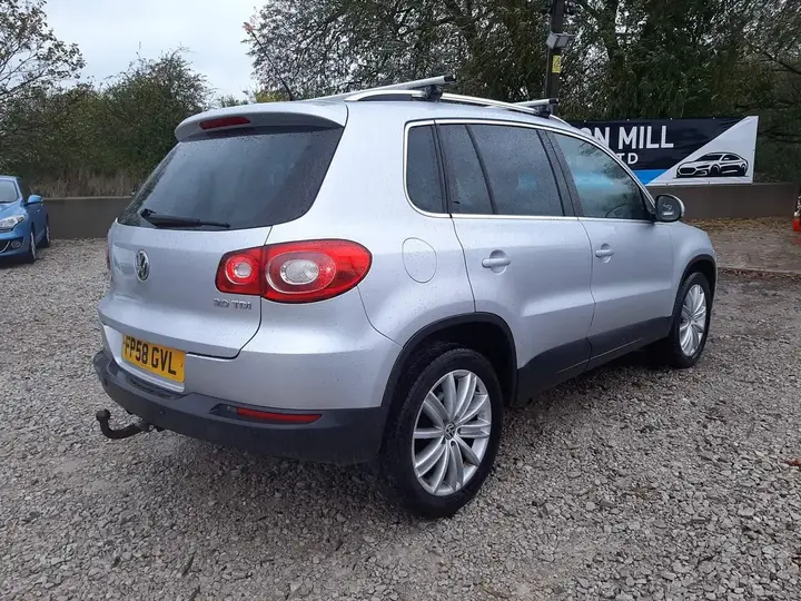 Volkswagen Tiguan 2008 photo 5