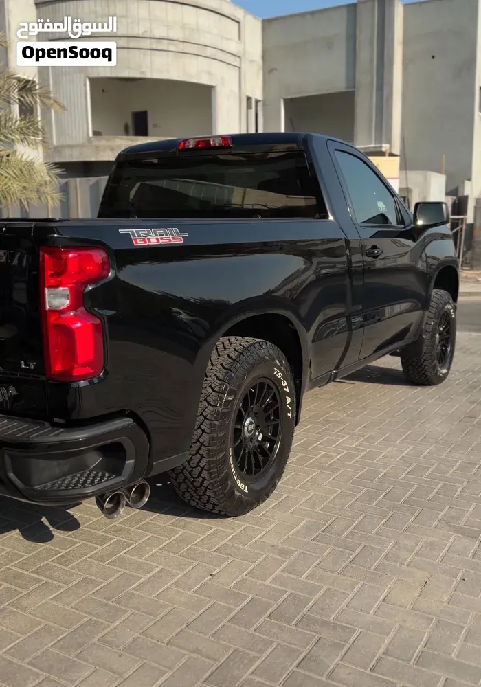 Chevrolet Silverado 2024 photo 3