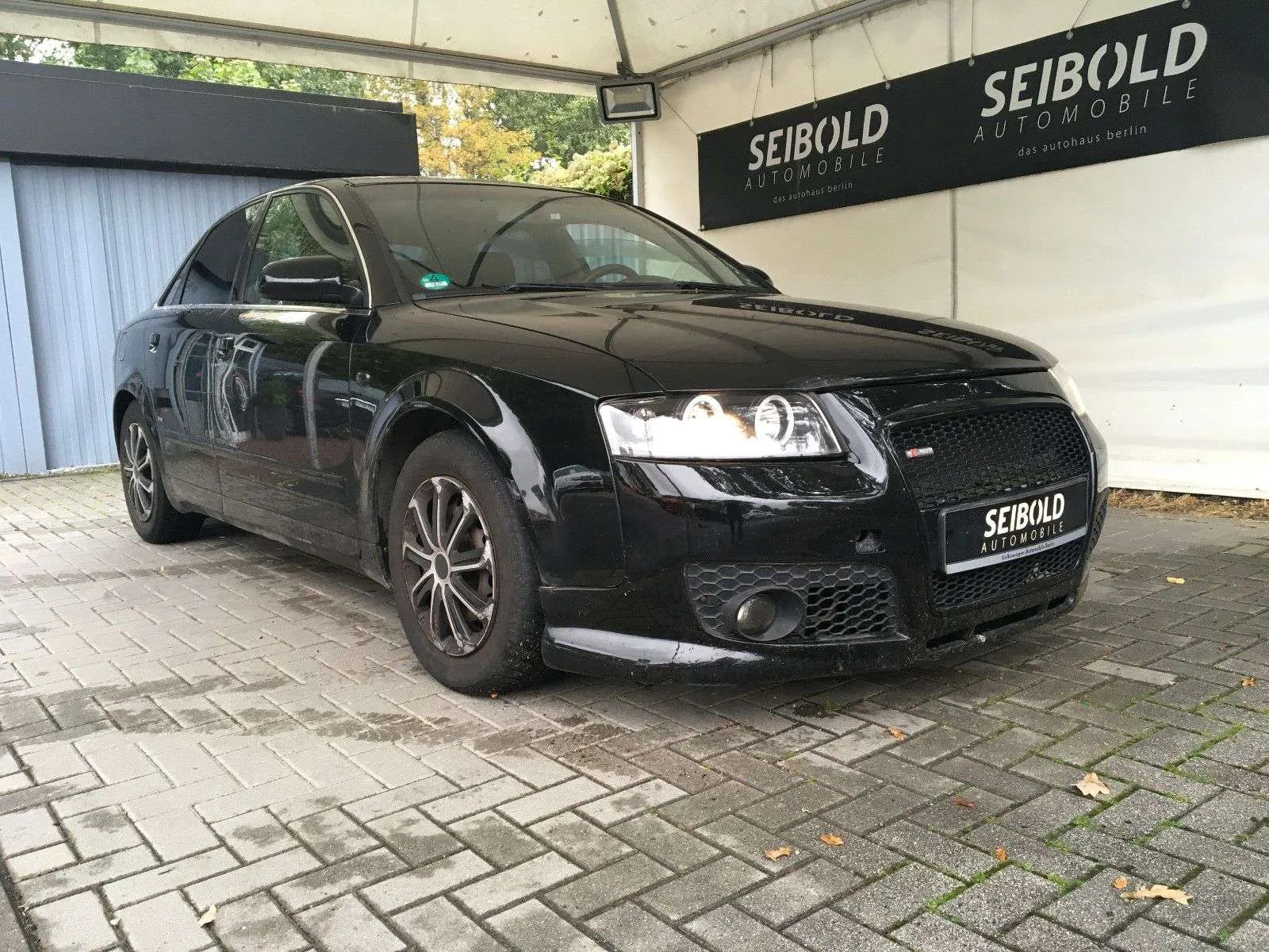 Audi A4 2002 photo 2