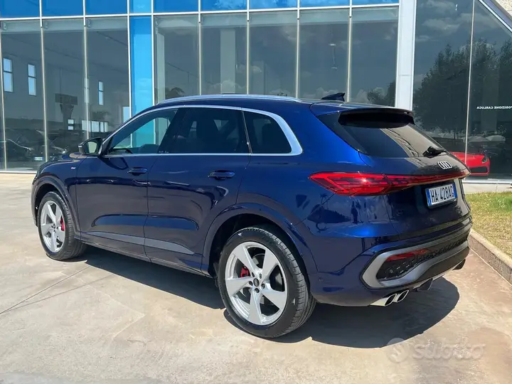 Audi Q5 2025 photo 3