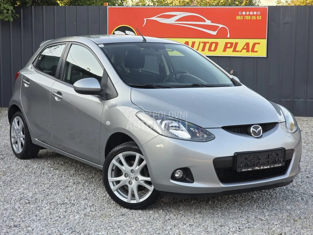 Mazda 2
