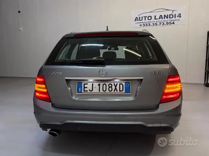 Mercedes-Benz C 220 2011 photo 5