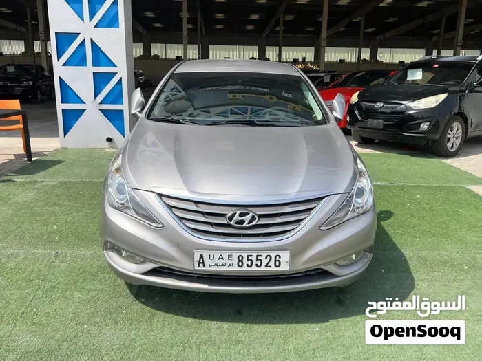 Hyundai Sonata 2012 photo 2