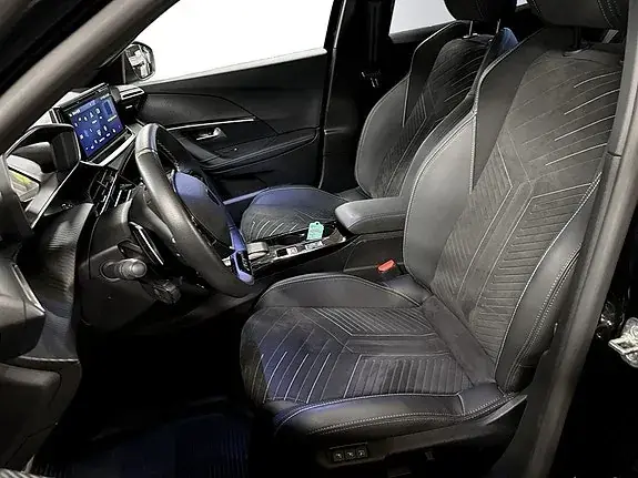 Peugeot 2008 2025 photo 4