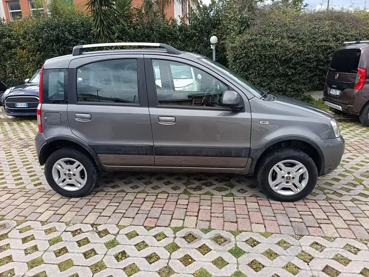 Fiat Panda 2012 photo 4