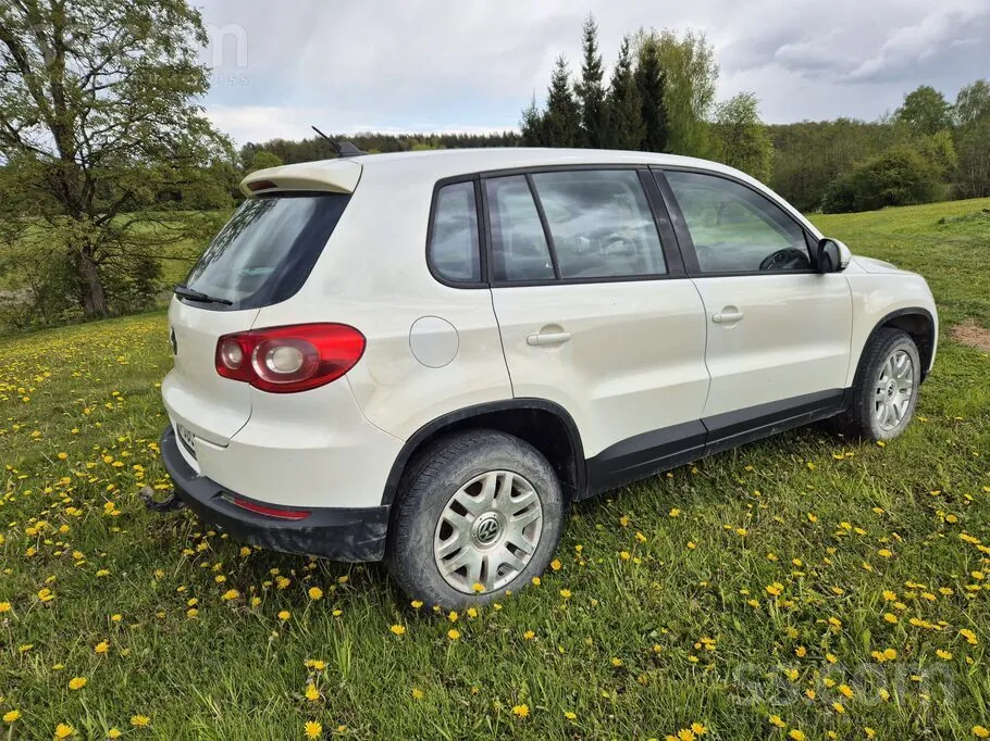 Volkswagen Tiguan 2009 photo 5