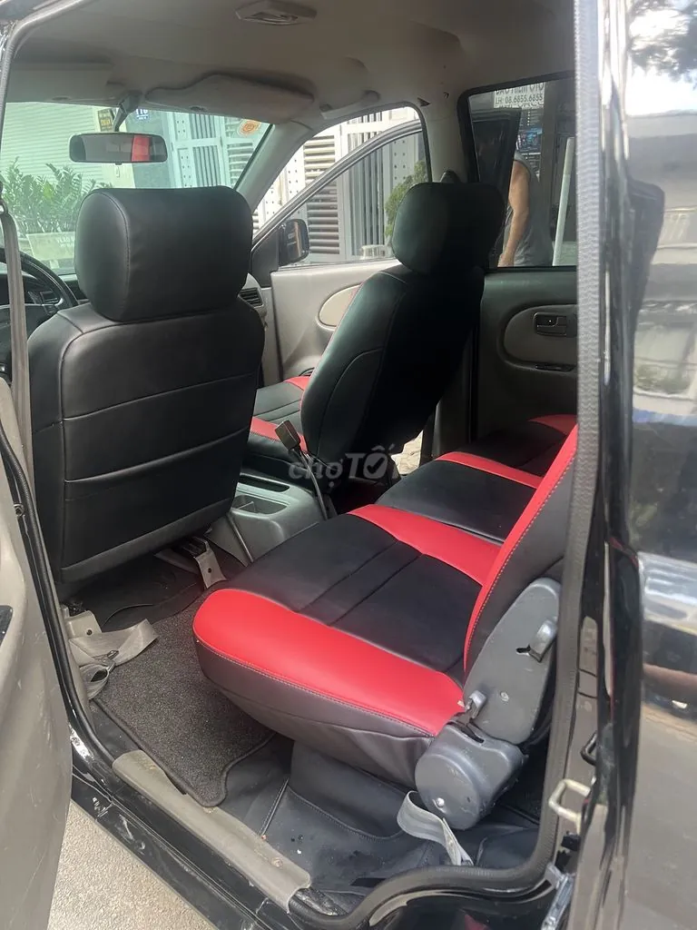 Isuzu Hilander 2004 photo 2